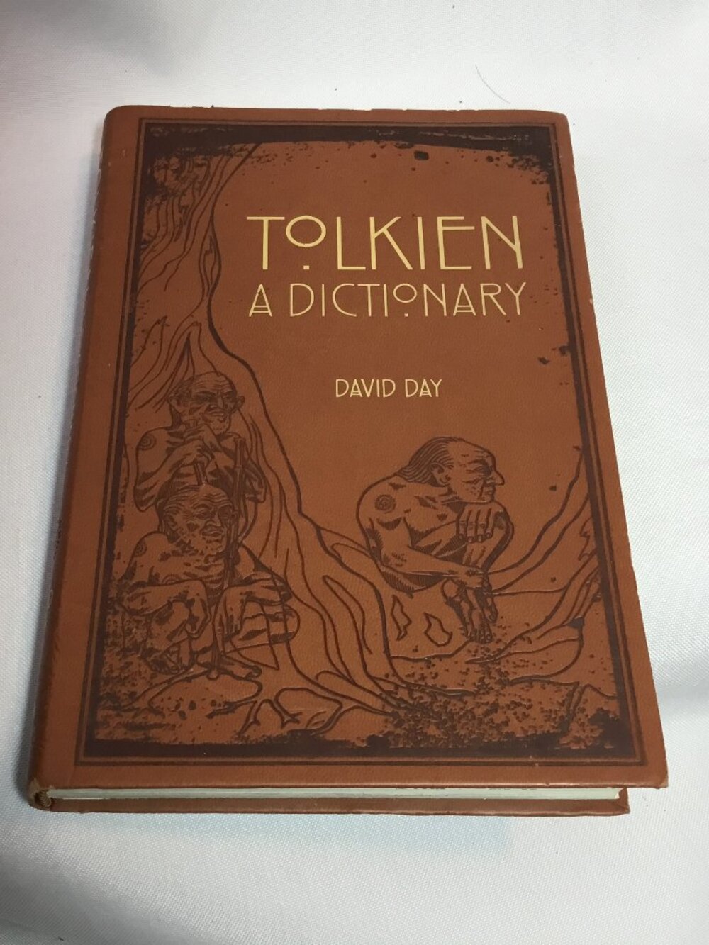 Tolkien A Dictionary by David Day Deluxe Leather Feel Lord of the Rings Hobbit
